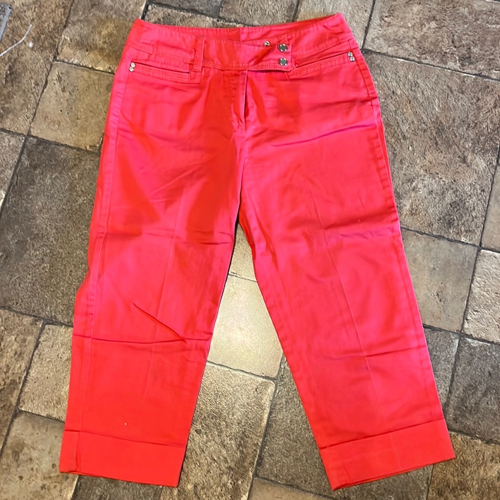 I have a pair of capri pants that I recently bought and cannot return.  No tags